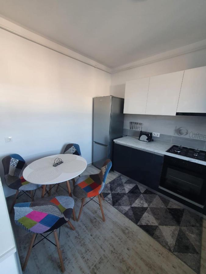 Studio 70 Брашов Экстерьер фото